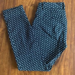 gap patterned trouser. Size 00P